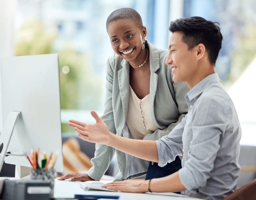 Des experts des services professionnels certifiés par les fournisseurs de Bell déploient les solutions vocales et de collaboration de leurs clients.